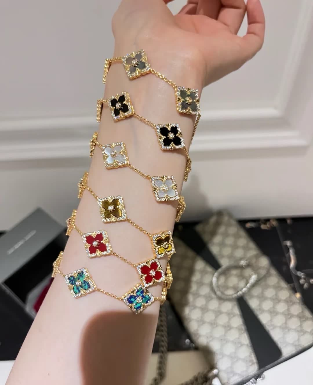 Buccellati Luxurious Flower Bracelet with Gemstones